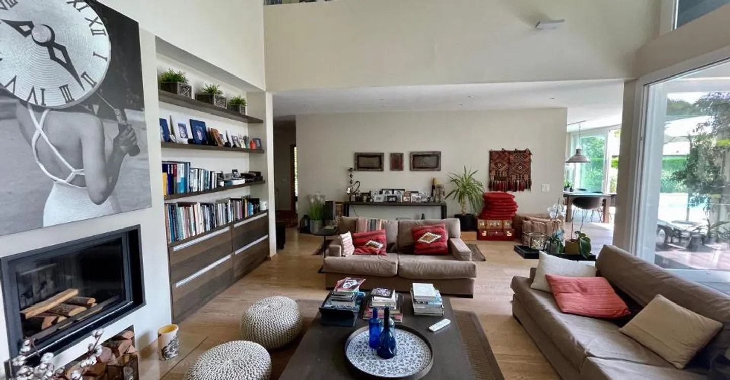 Coppet - Magnificent furnished villa with 11 rooms and pool - Photo 3 of 9