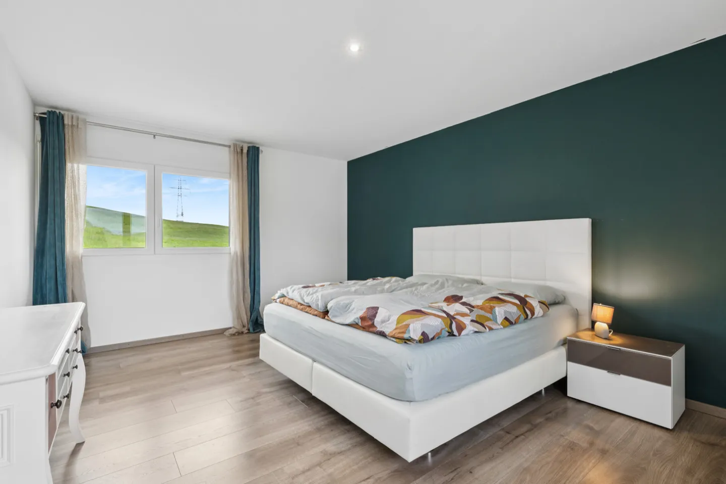 Family villa with separate apartment - Photo 7 of 11