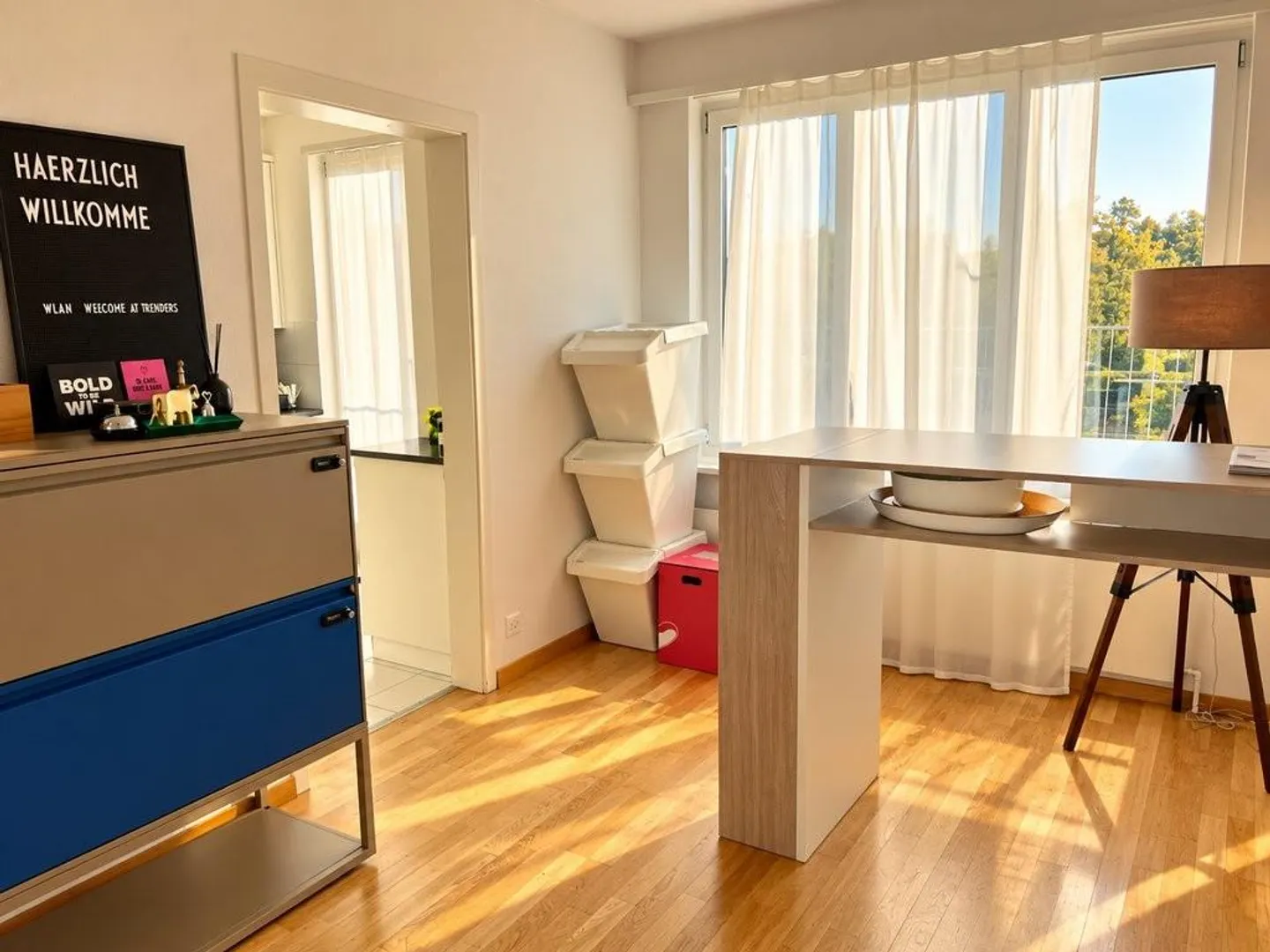 Espace de bureau moderne avec vue panoramique et grande terrasse - Photo 8 sur 12