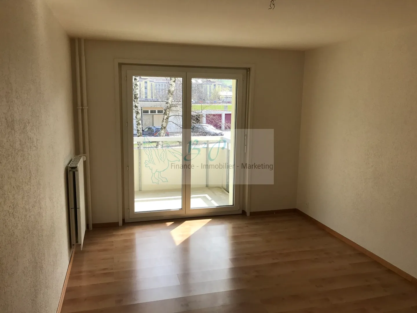 Bel appartement de 3,5 pièces au 1er étage avec balcon - Photo 5 sur 6