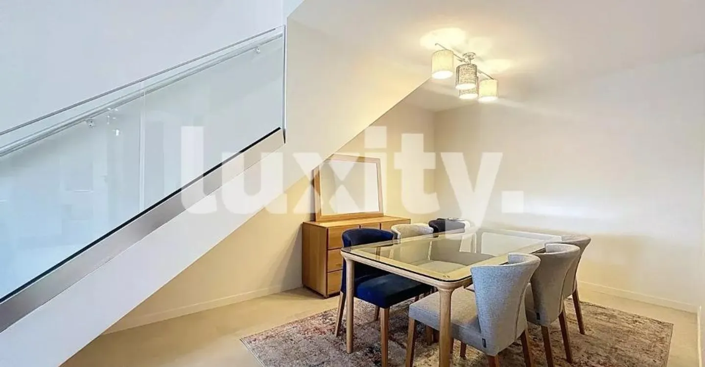 Family Apartment in Cologny - Photo 3 of 5