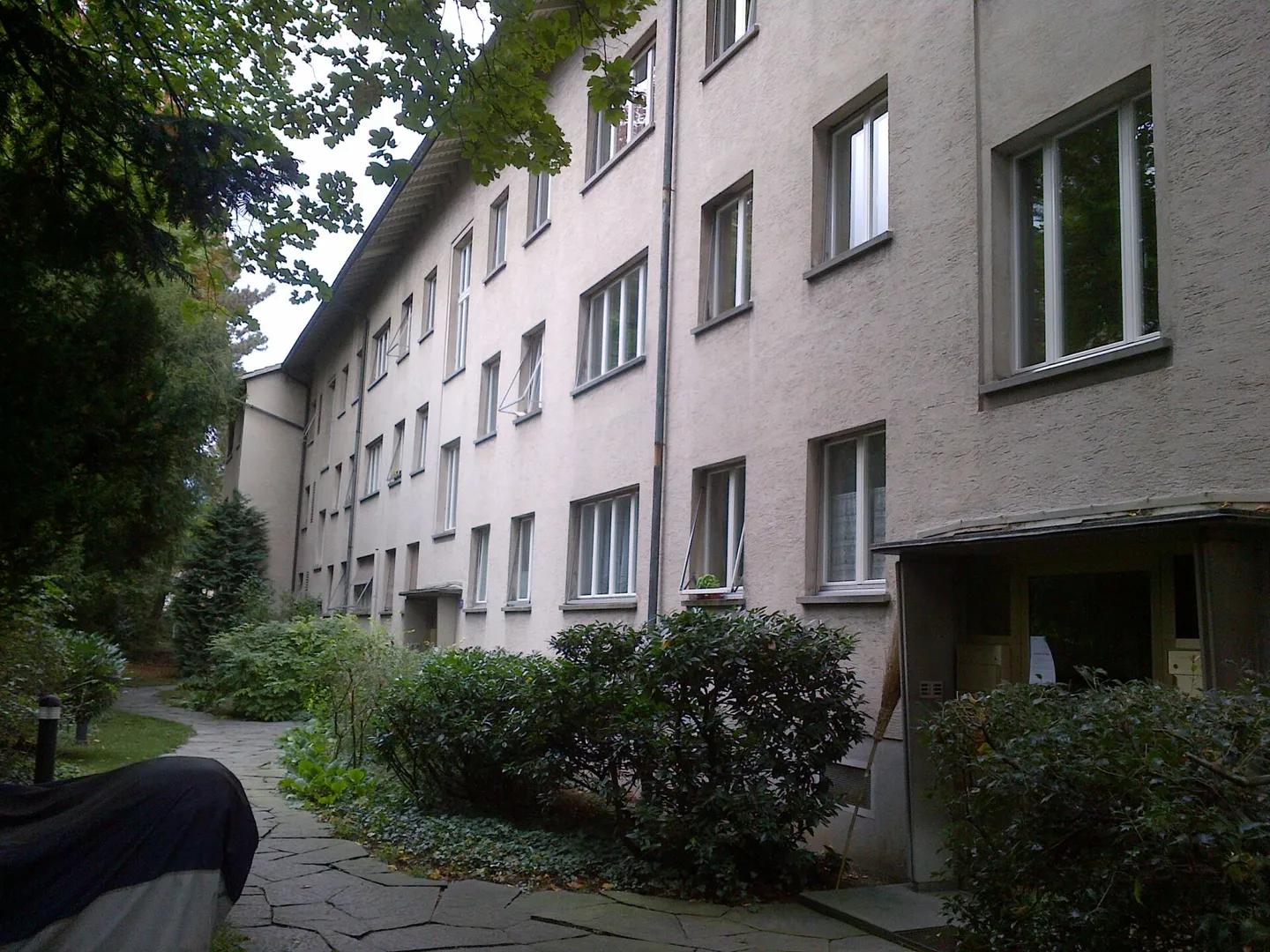 Appartement calme dans le quartier calme de Gellert - Photo 1 sur 9