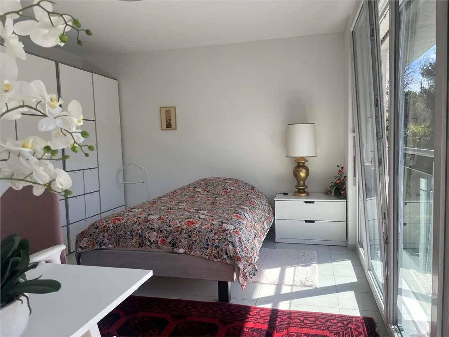Modern prestigious residence with large terrace and double services in Ver - Photo 6 of 10