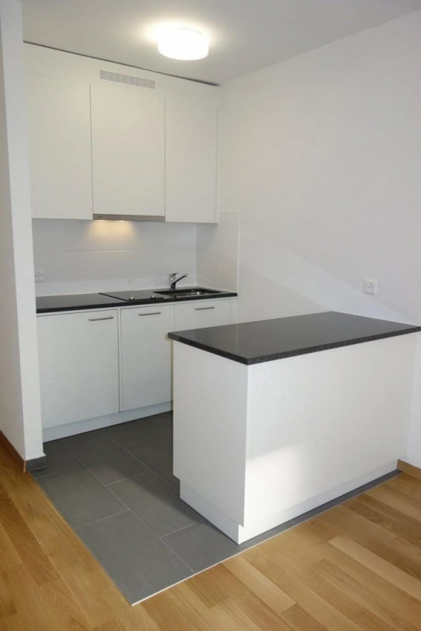 Appartement Moderne au Centre-Ville - Photo 3 sur 6