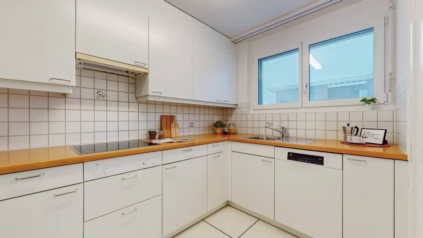 Perfekte Familienwohnung mit Balkonen - Foto 5 von 12