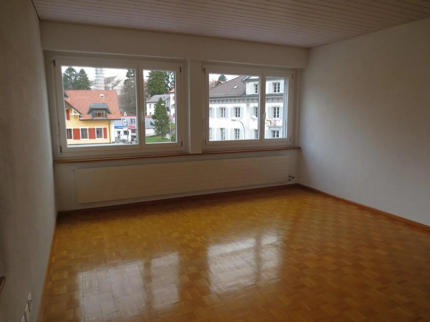 Appartamento di 3 stanze in affitto a Tavannes - Foto 3 di 7