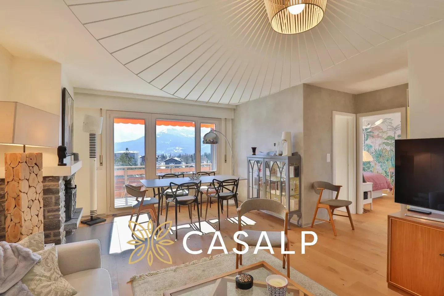 Superbo appartamento di 2.5 stanze con vista panoramica ? Ski-in / Ski-out a Crans - Foto 1 di 18