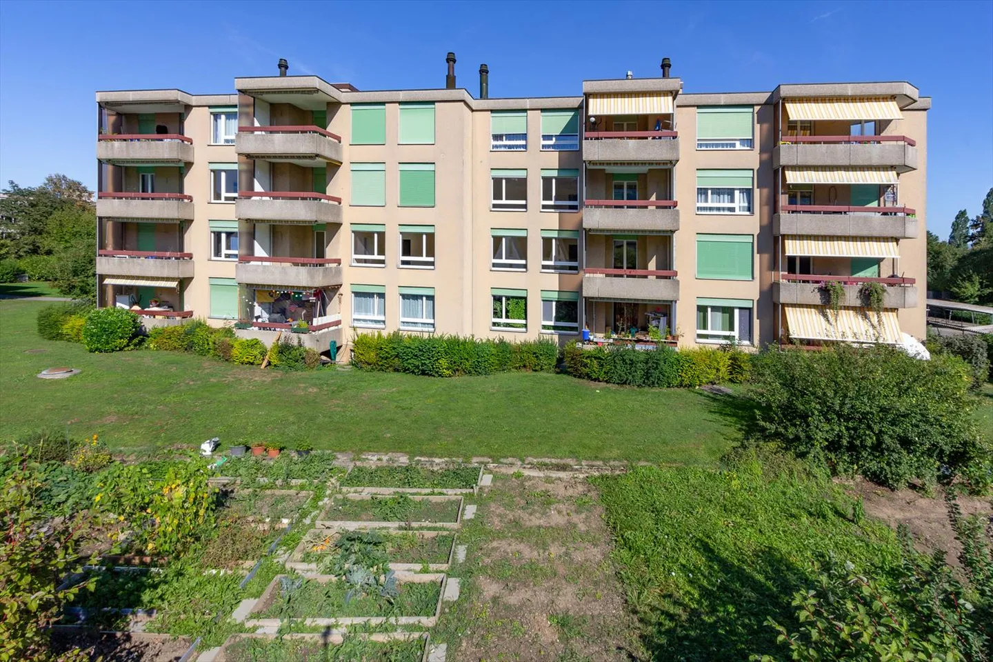 Vivere in un ambiente verde - vicino a Gürbe - Foto 2 di 13