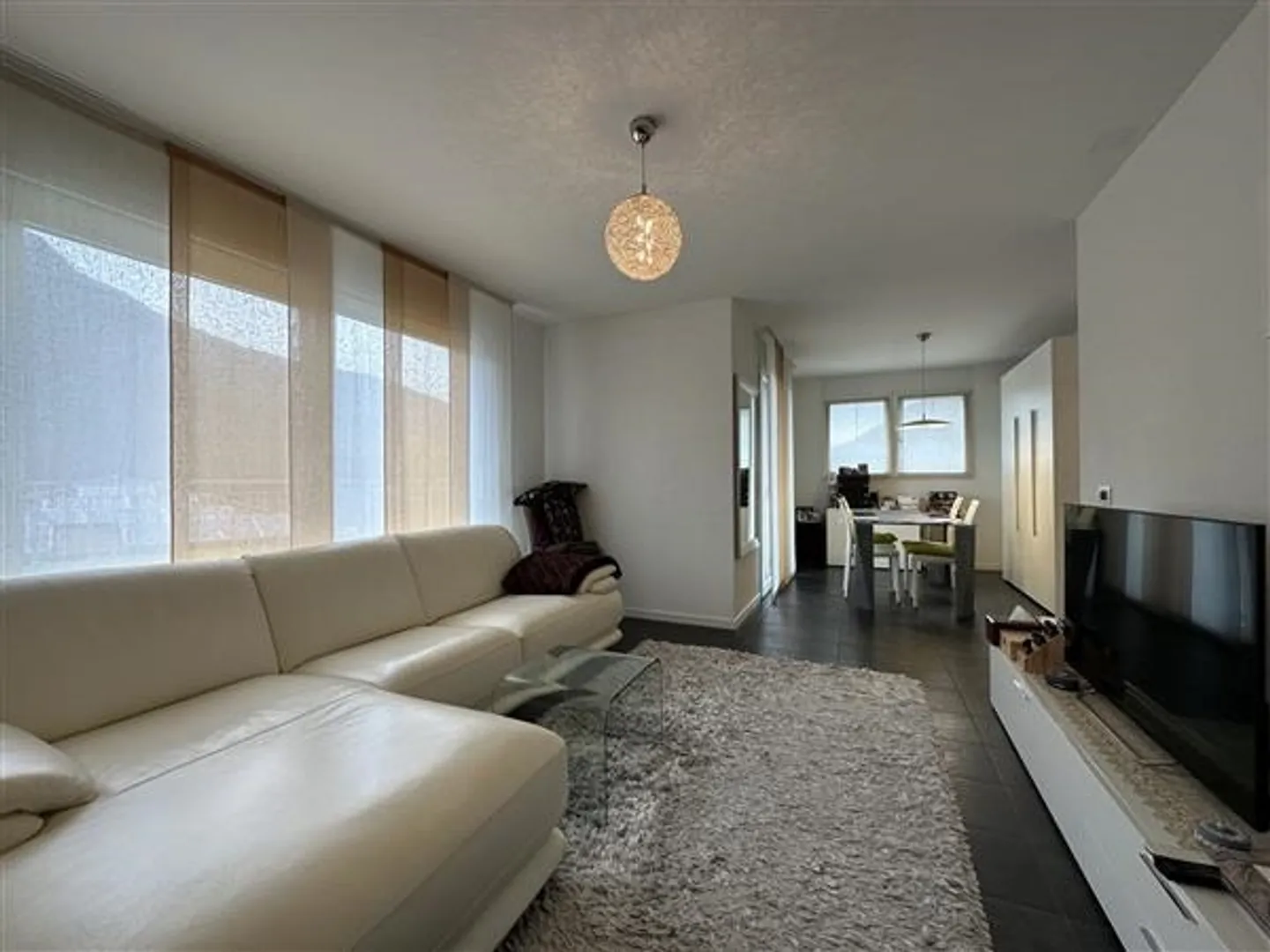 Sigirino: 3.5 Room Apartment - Photo 8 of 13