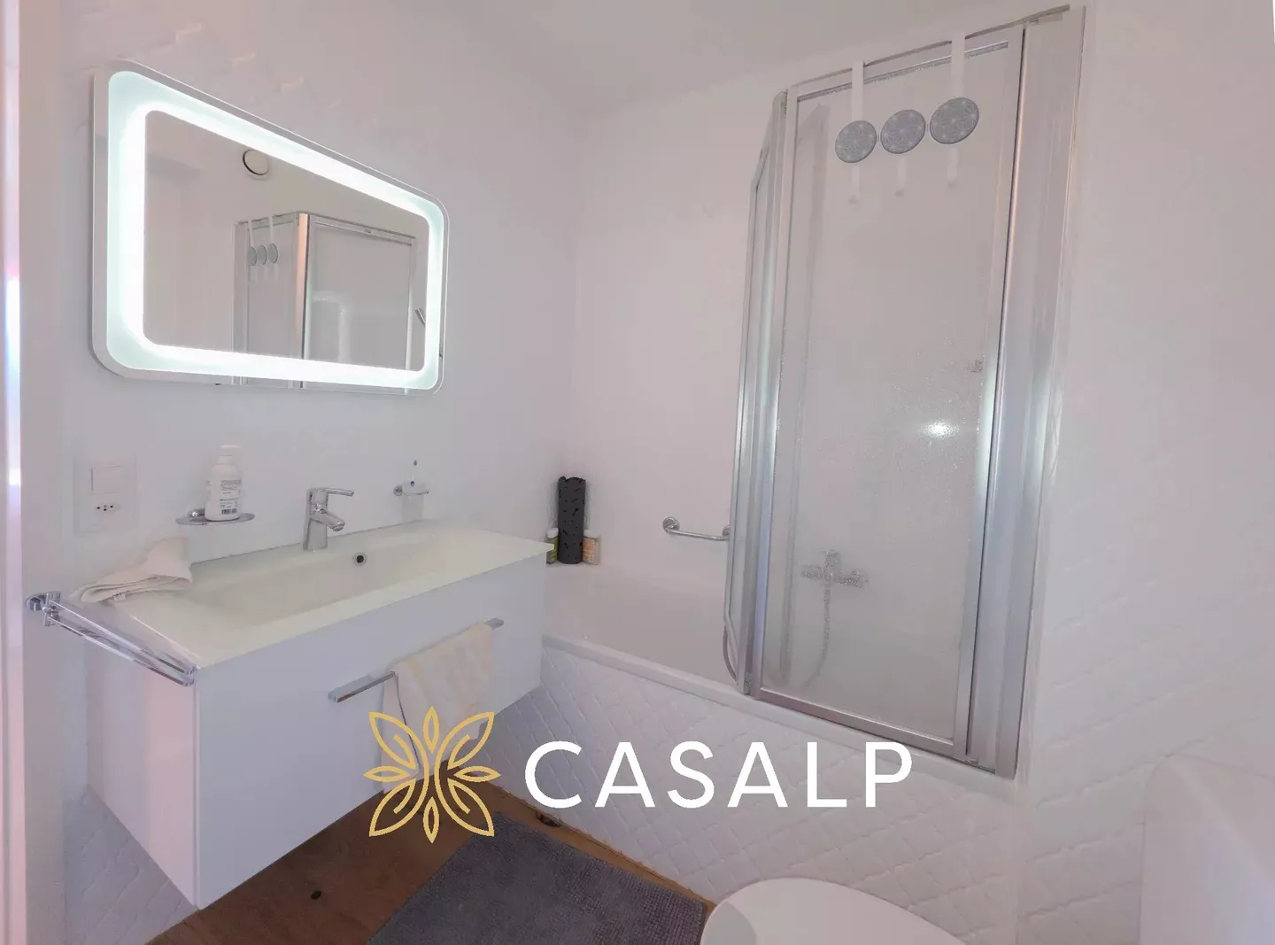 Superbo appartamento di 2.5 stanze con vista panoramica ? Ski-in / Ski-out a Crans - Foto 10 di 18