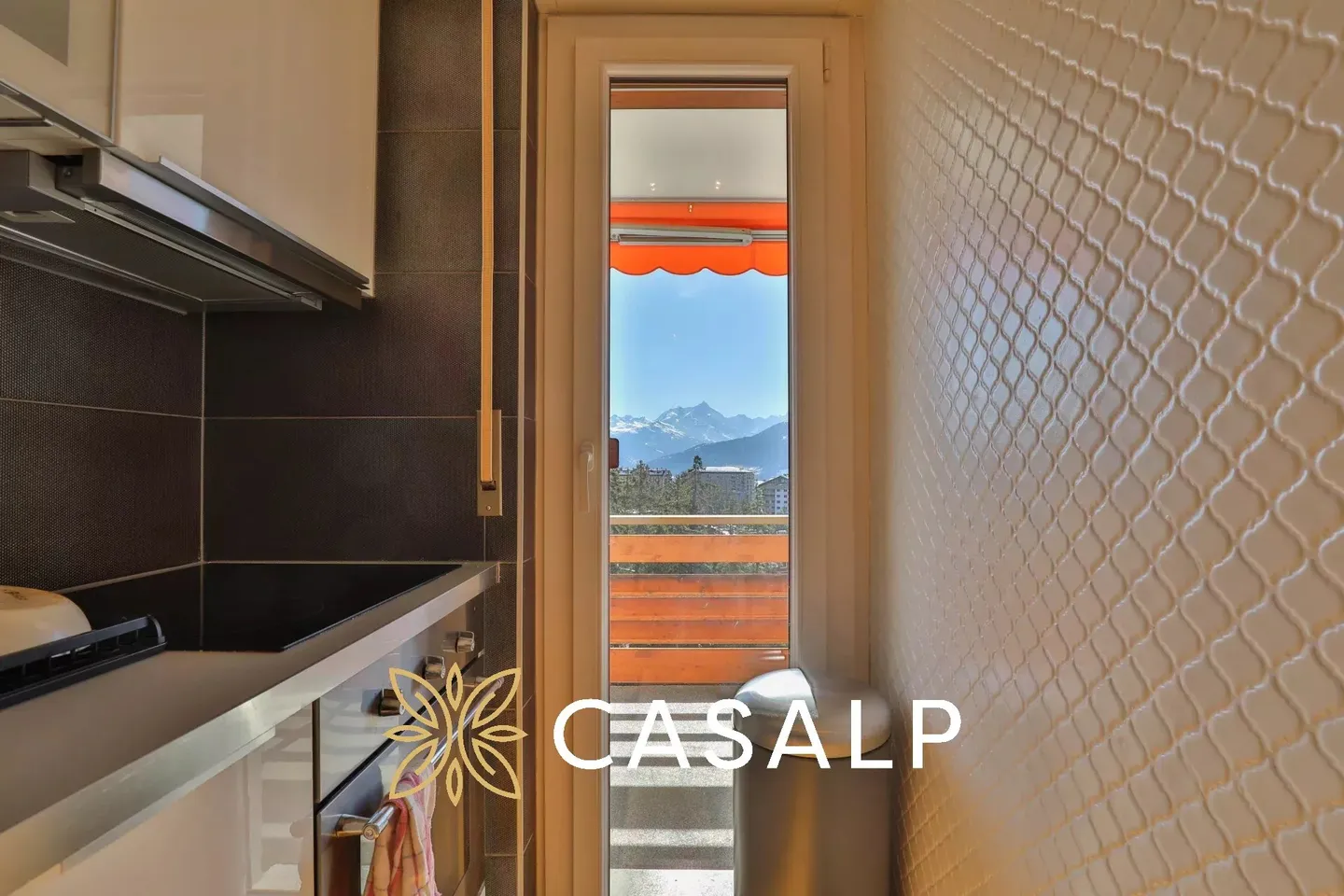 Superbo appartamento di 2.5 stanze con vista panoramica ? Ski-in / Ski-out a Crans - Foto 13 di 18