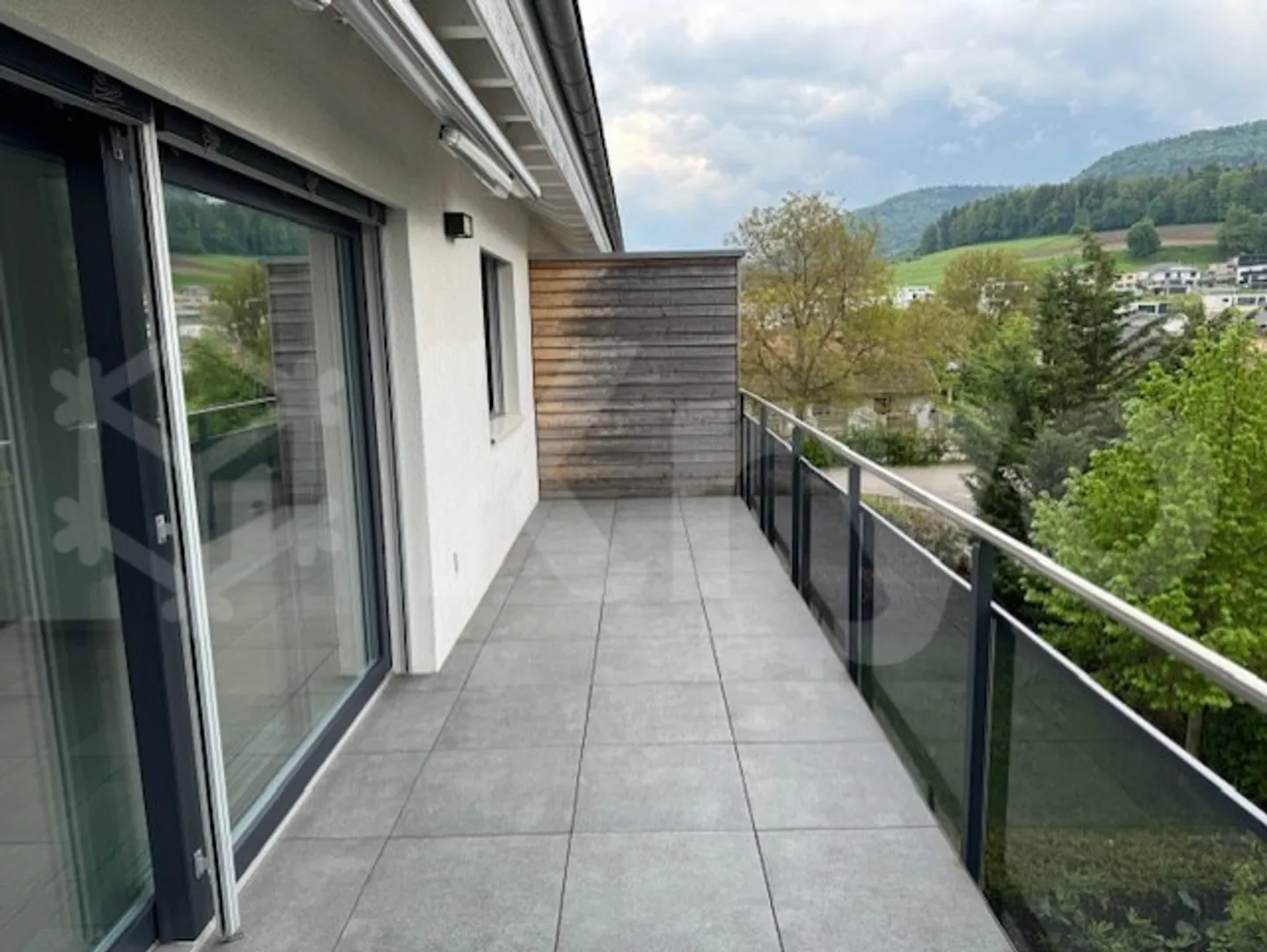 Courrendlin, magnificent 4.5 room duplex apartment - Photo 2 of 9