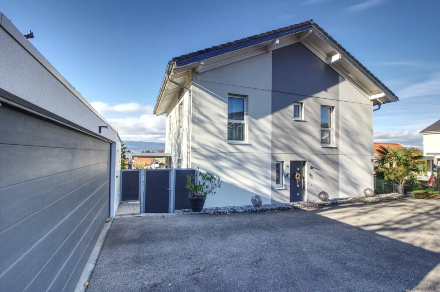 Chabrey - Magnificent family home - Photo 3 of 24