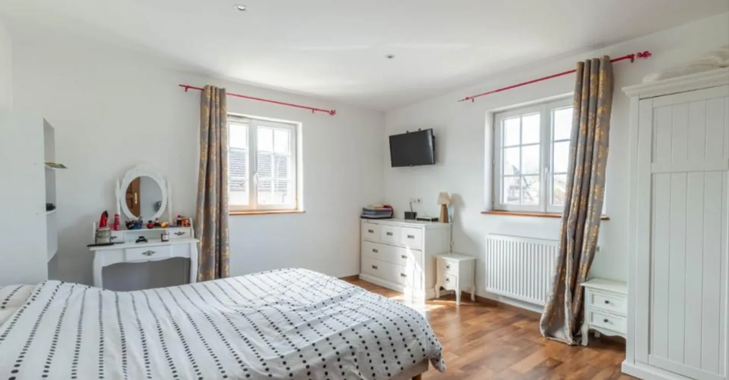 Guaranteed heartthrob for this exceptional house in Hagenbach, France! - Photo 8 of 10