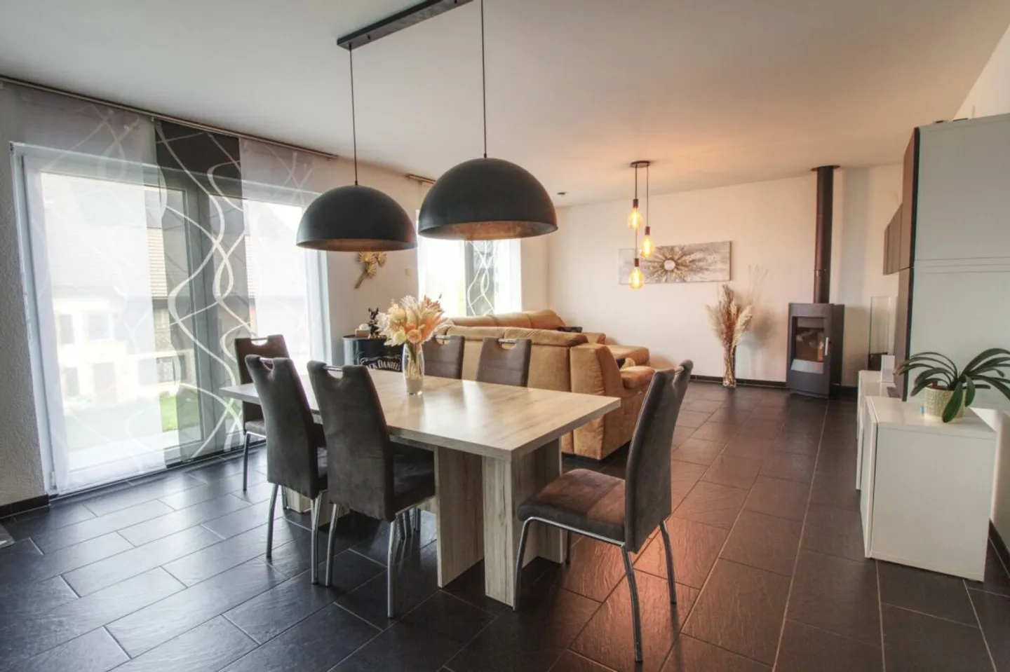 Chabrey - Magnificent family home - Photo 8 of 24