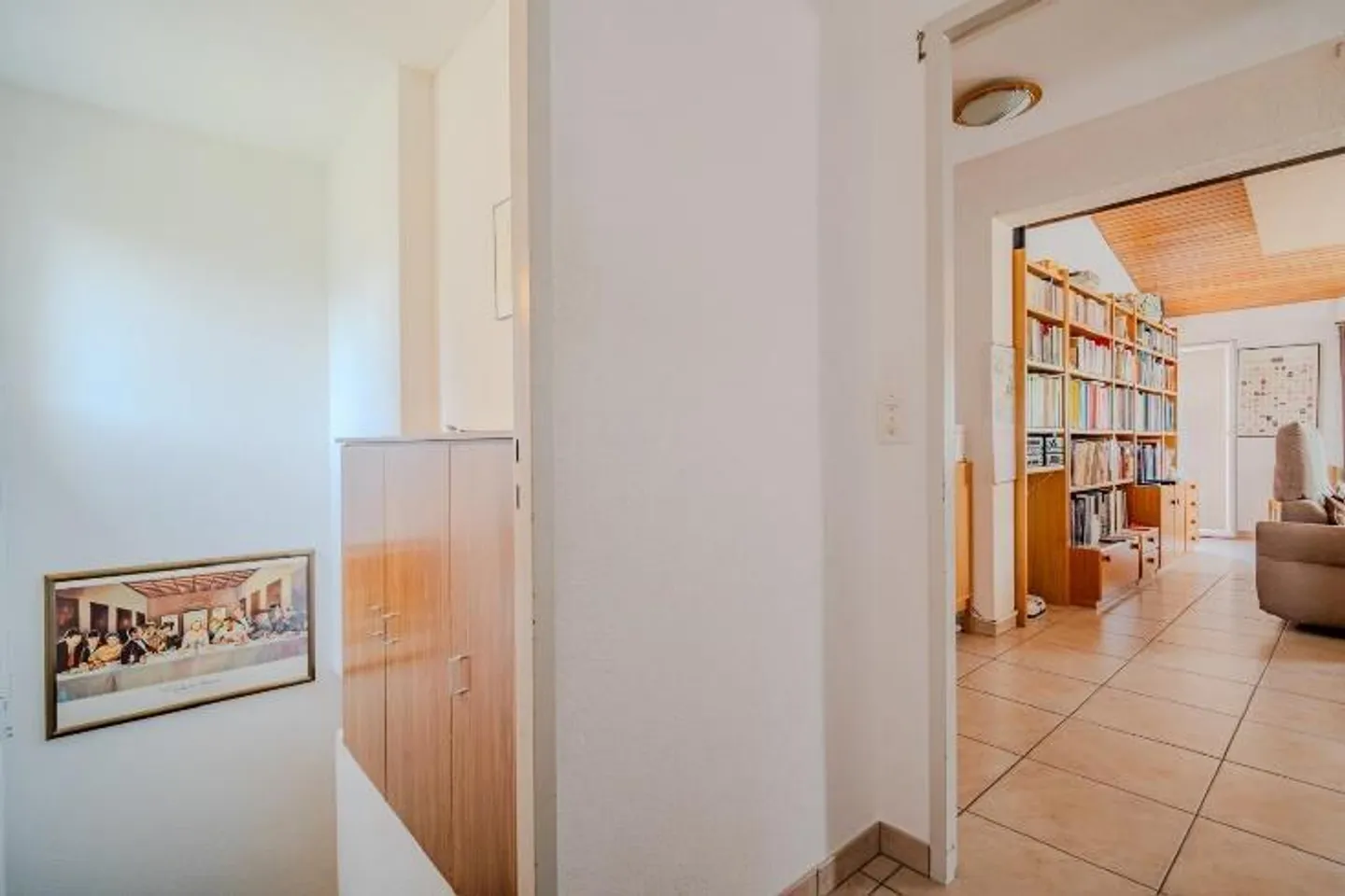 Charming house ideally located in a peaceful villa neighborhood - Photo 4 of 31