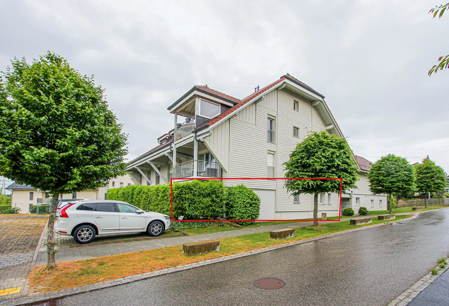 Apartment PPE with 2.5 rooms and terrace, 1 covered + 1 outdoor parking space additionally - Photo 3 of 16