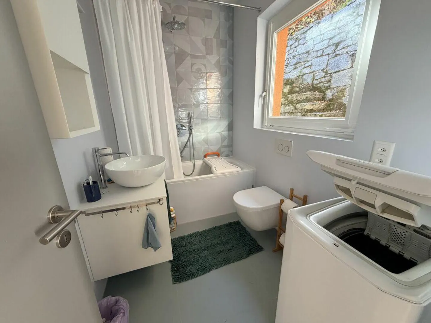 Cozy single-family home in idyllic location - with large land and close to the forest - Photo 5 of 12