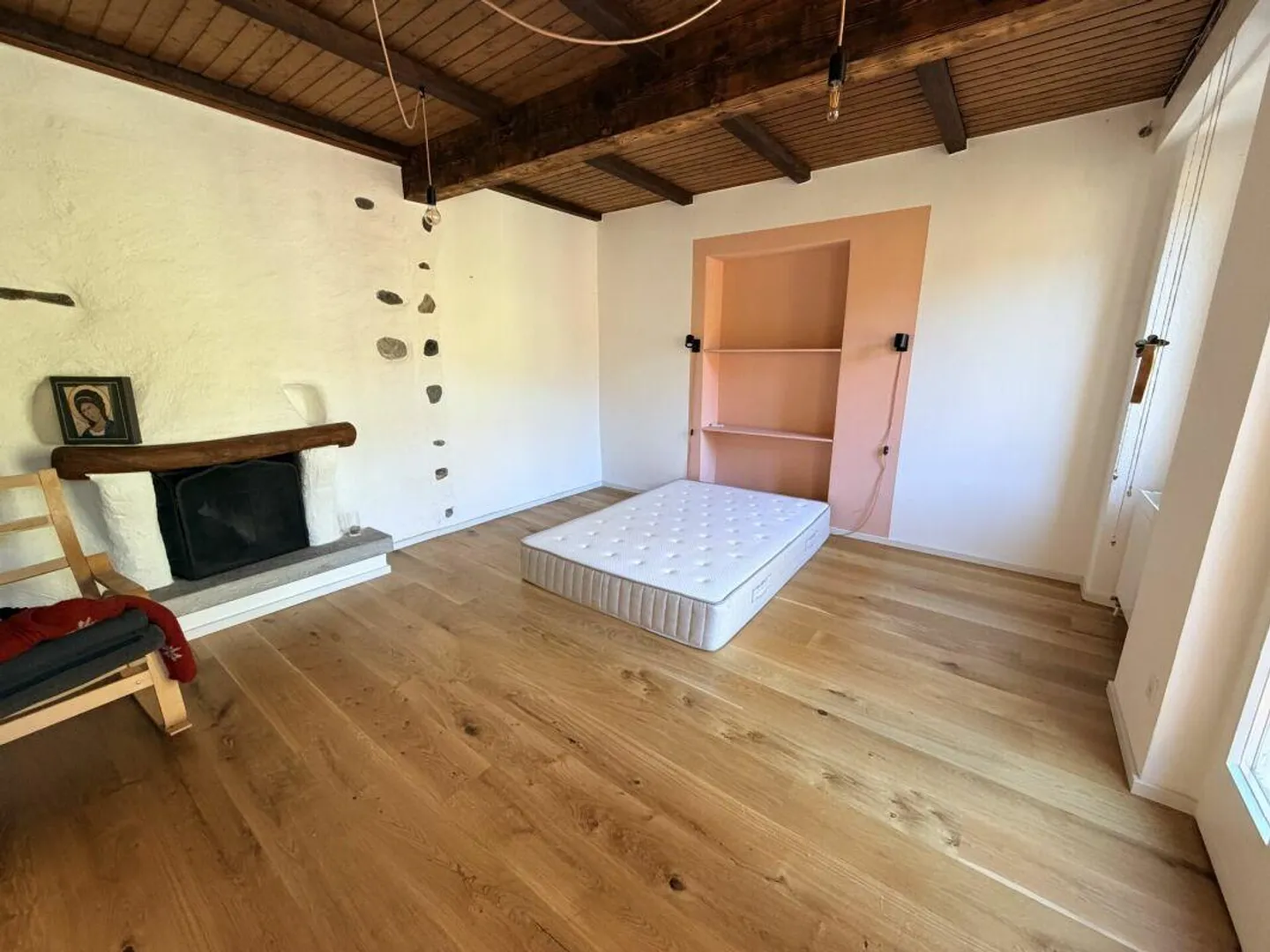 Cozy single-family home in idyllic location - with large land and close to the forest - Photo 6 of 12