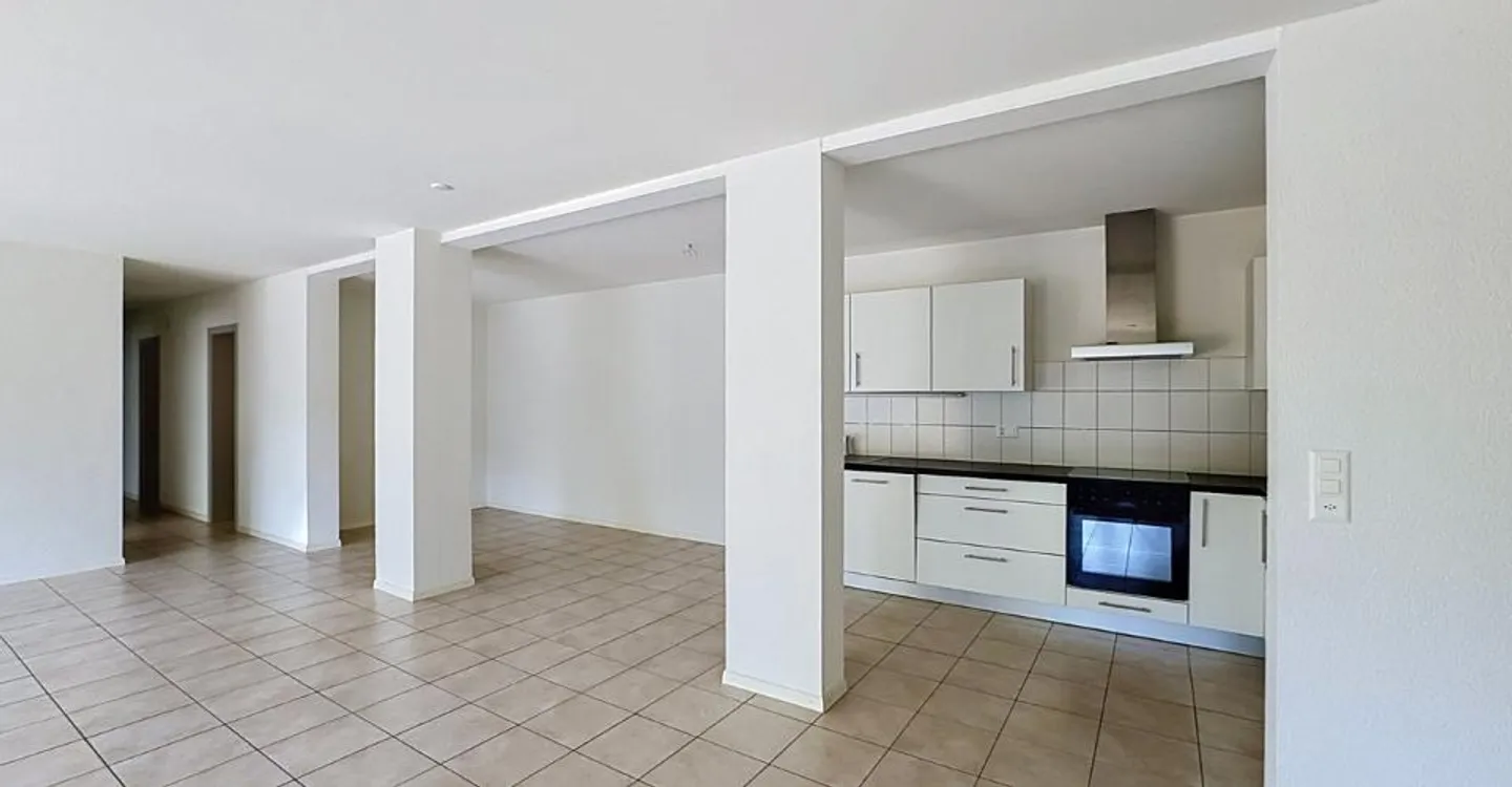 5,5-Zimmer-Wohnung mit Terrasse/Garten - Foto 3 von 13
