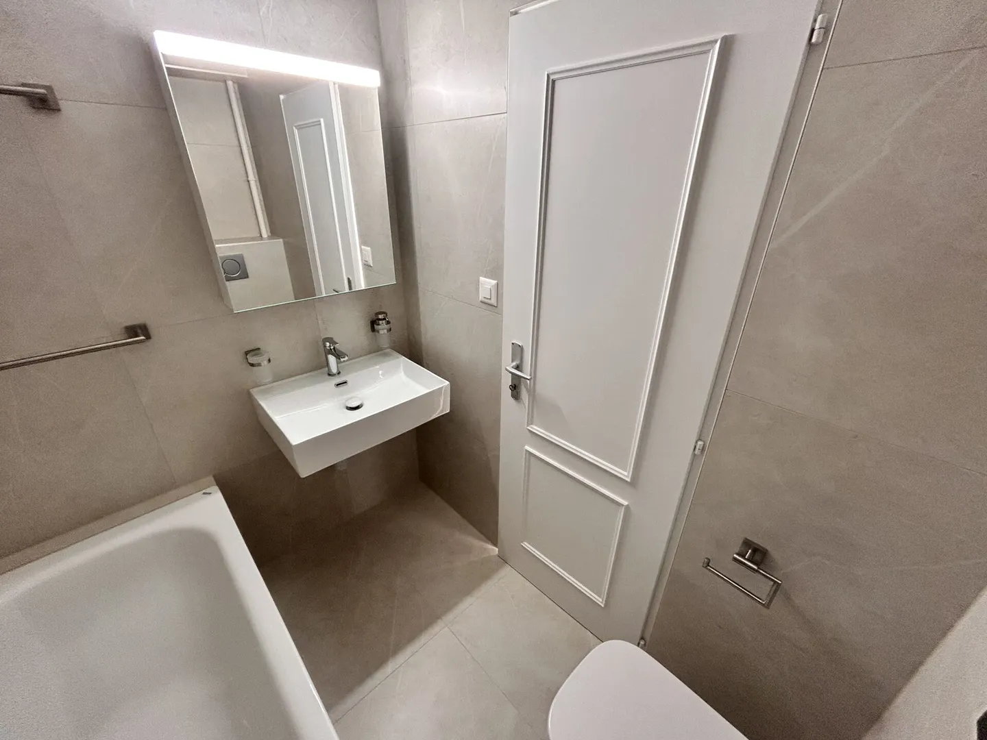 Charmant Appartement Rénové - Photo 6 sur 10