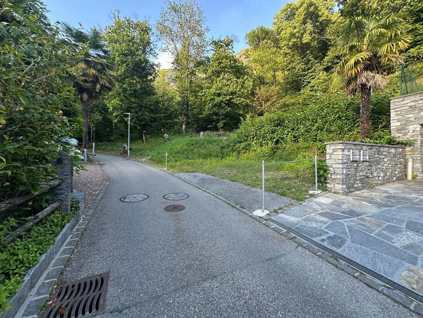 Villa mit Panorama-Pool, Sauna und spektakulärer Aussicht oberhalb Locarno - Foto 7 von 13