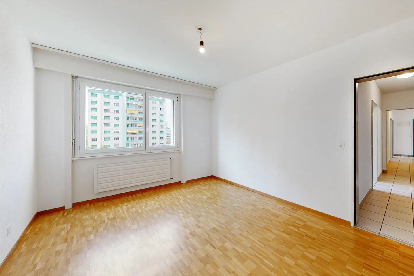 In un quartiere tranquillo e verdeggiante - Foto 6 di 12