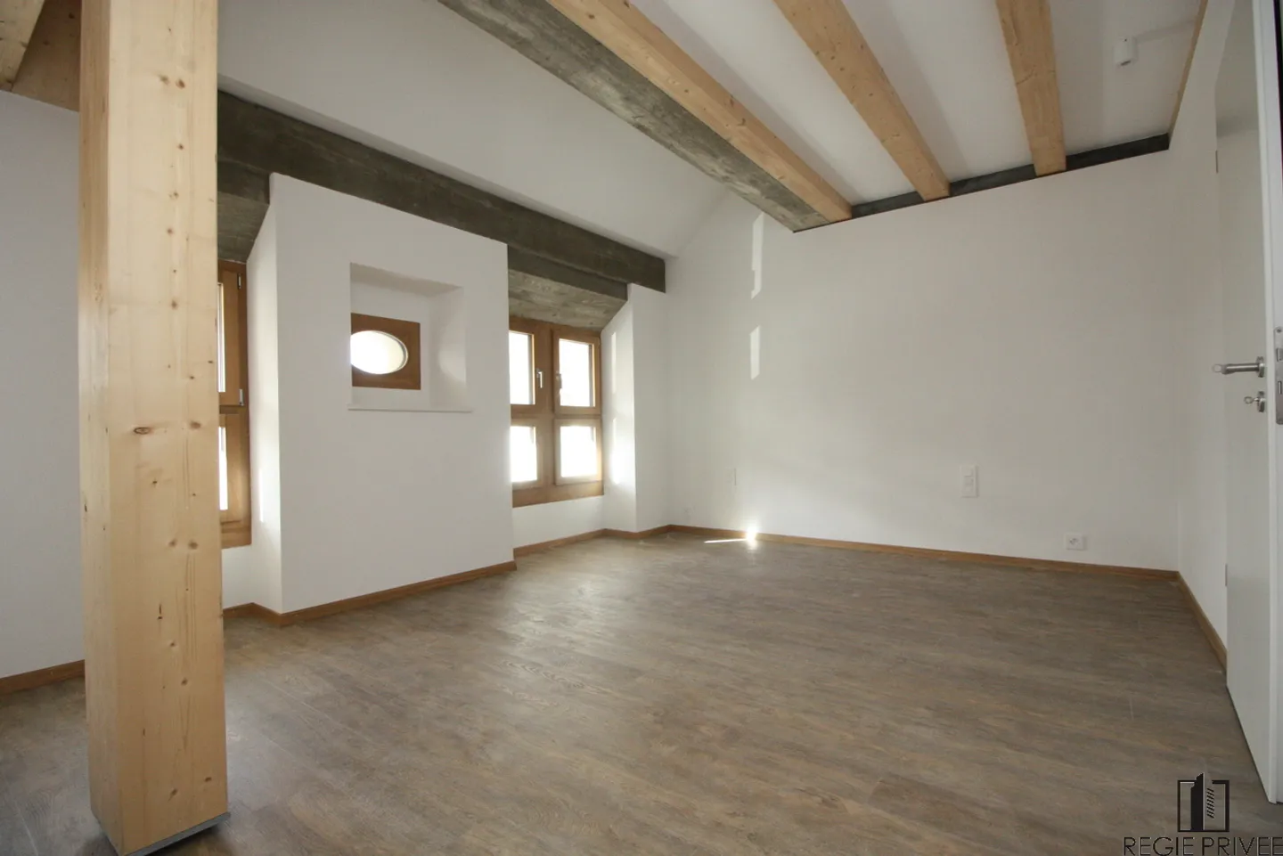Magnifico appartamento di 3,5 locali al 1° piano - Foto 1 di 8