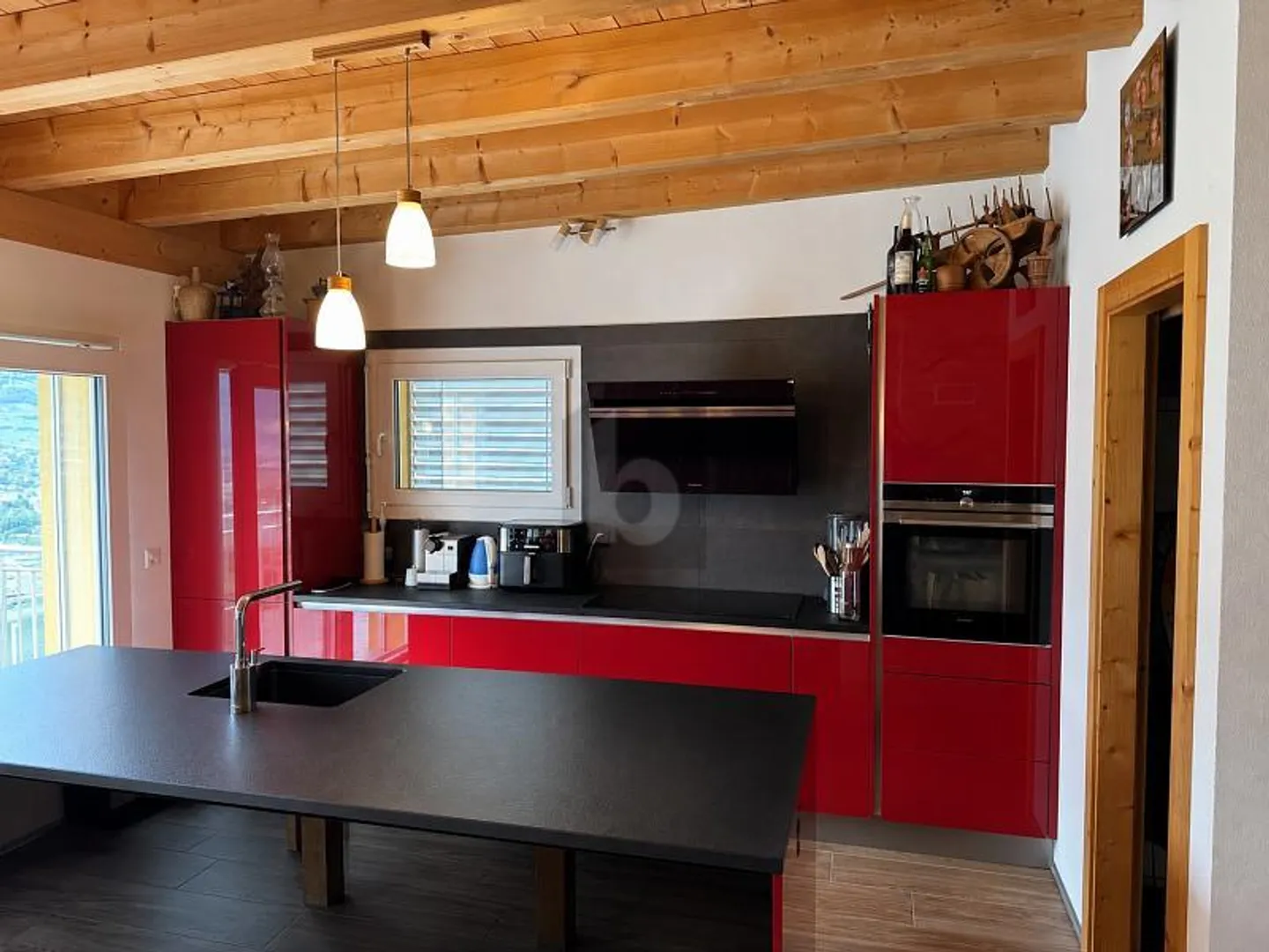 VUE EXCEPTIONNELLE ET MODERNE AVEC STUDIO - Photo 5 of 6