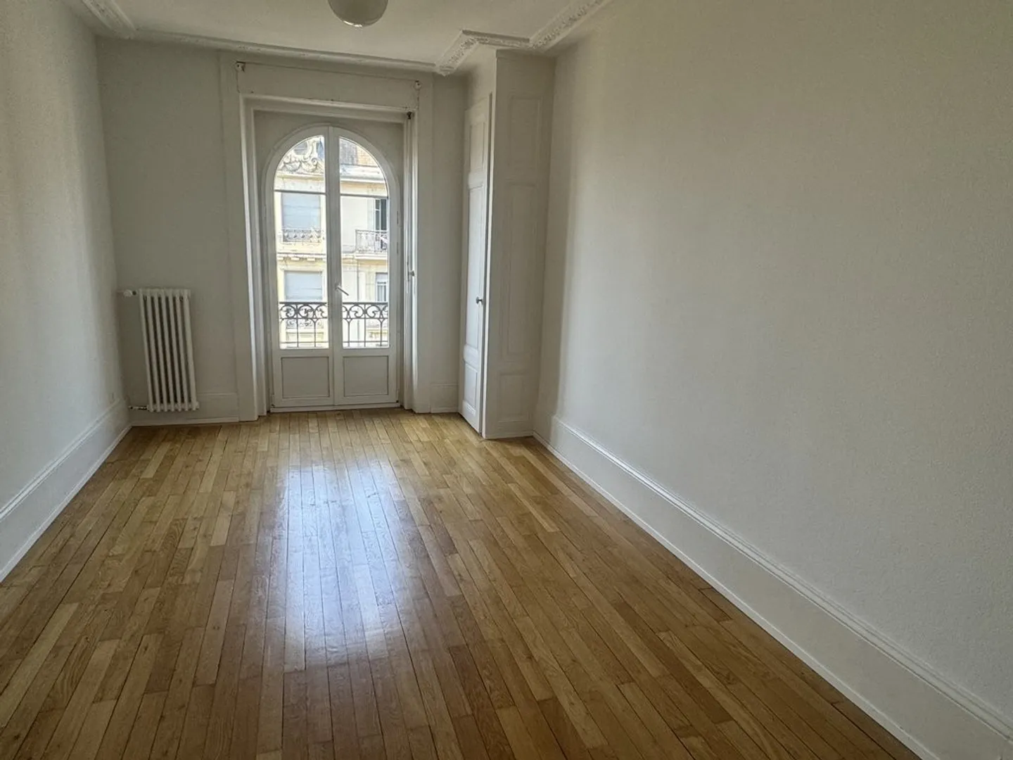 Charmante Wohnung mit Seeblick - Foto 4 von 8