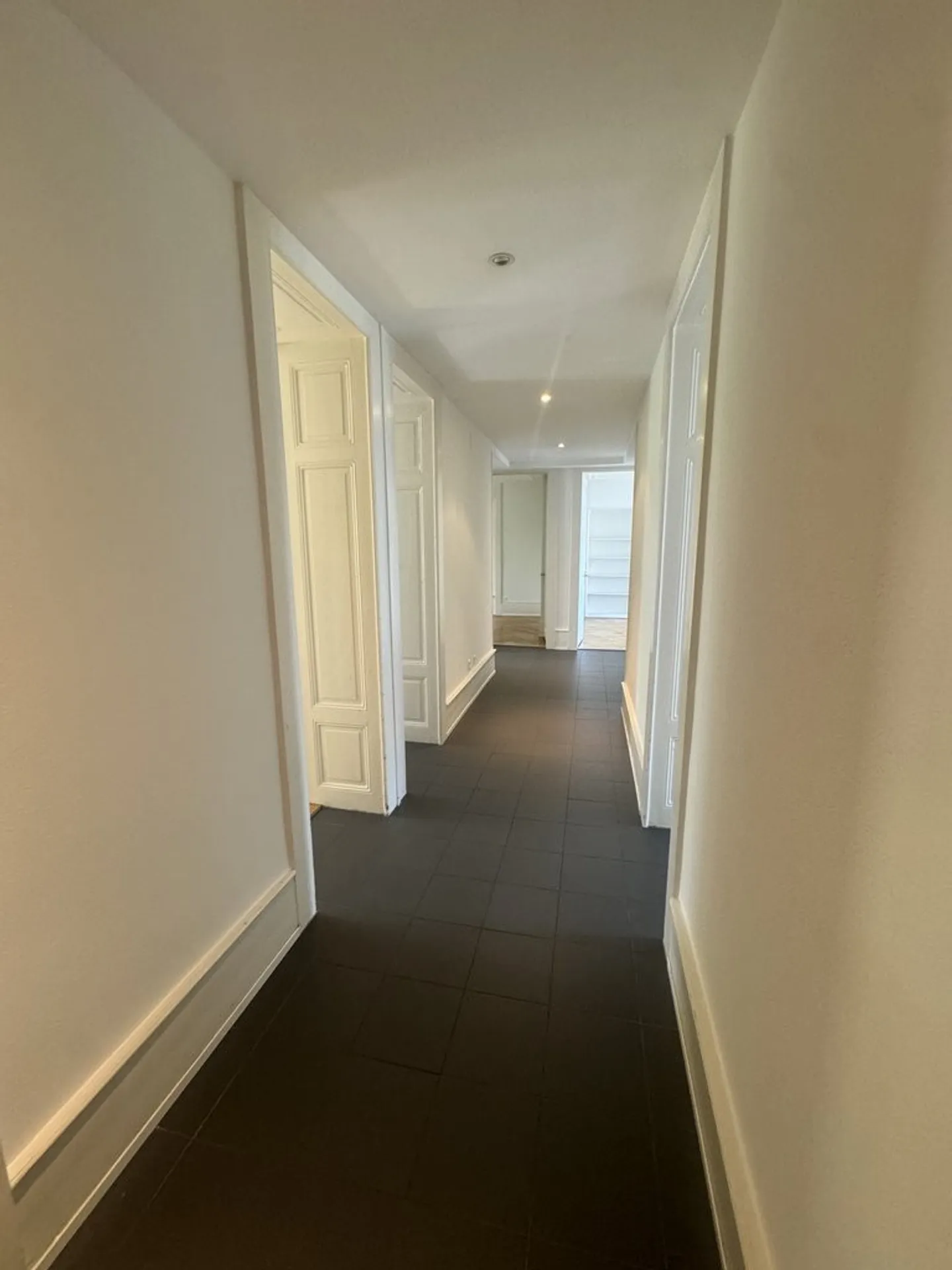 Charmante Wohnung mit Seeblick - Foto 8 von 8