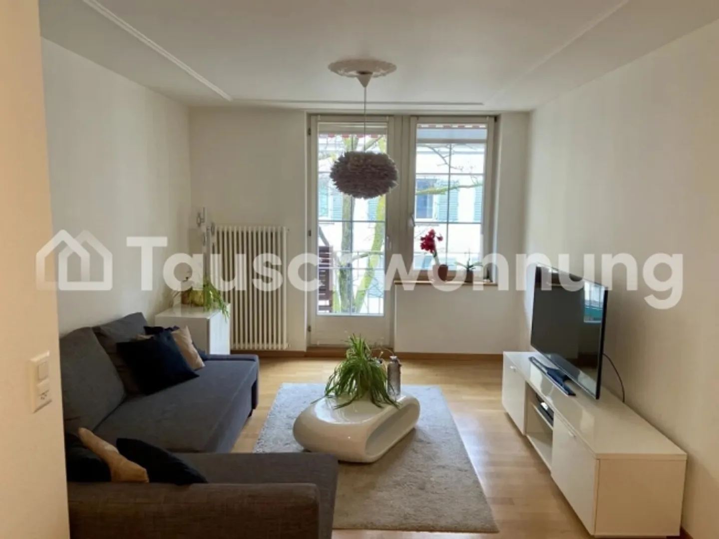 Apartment Exchange 2.5 Rooms Oerlikon ↔ 3.5 Rooms in the Green - Photo 1 of 6