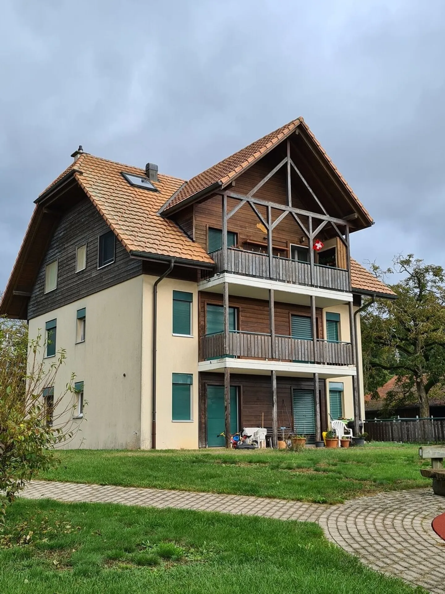 Incantevole appartamento 3.5 locali al 1° piano - Foto 1 di 11