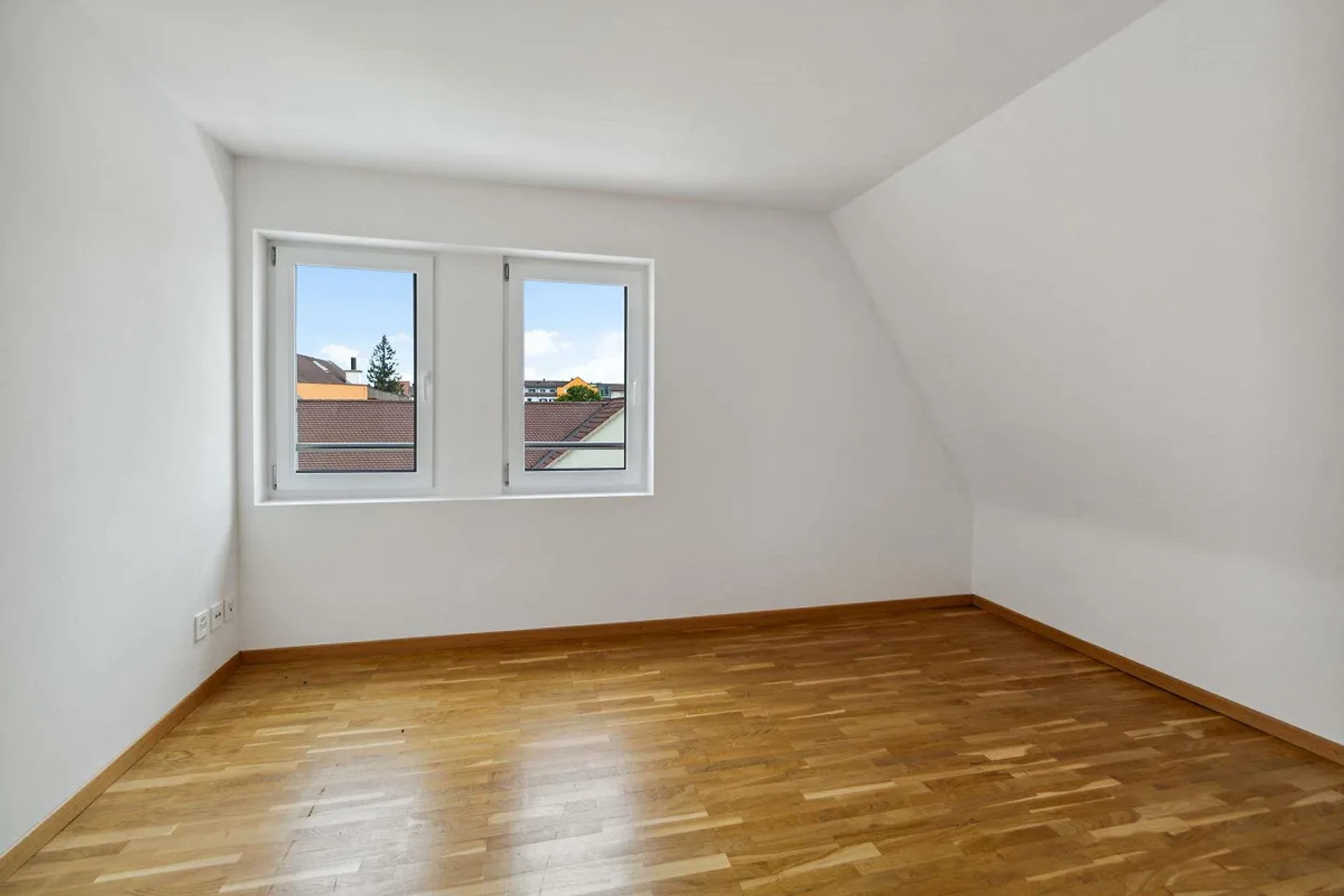 Residential and commercial building with charm in the center of Gossau - Photo 4 of 5