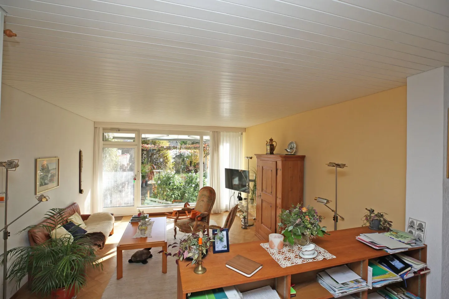 5-room corner house with extension, garden & communal pool - Photo 8 of 14