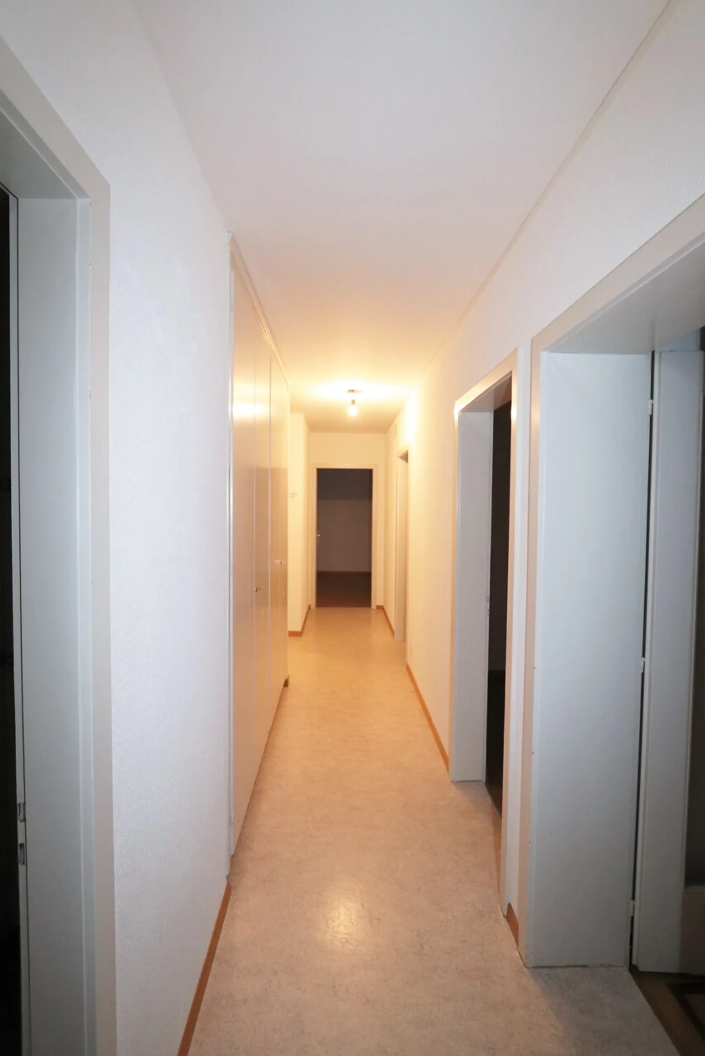Wohlfühlwohnung an optimaler Lage in Murten - Photo 7 of 12