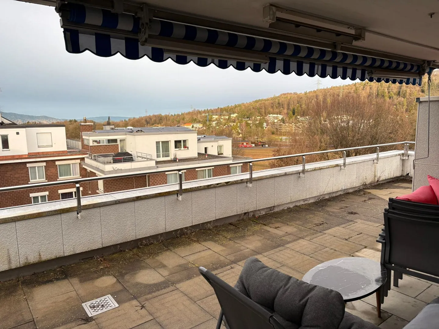 Appartement de 5 pièces à louer à Zurich - Photo 4 sur 7