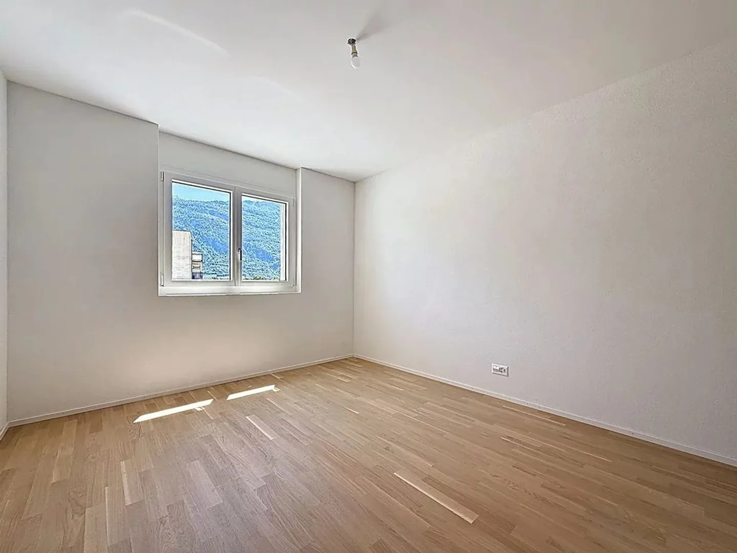 Appartamento 3.5 camere affascinante - Foto 5 di 8