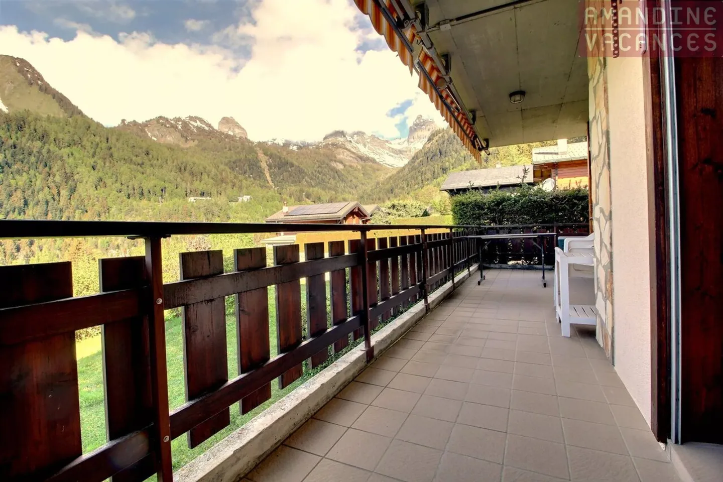 Appartement Charmant avec Vue Alpine - Photo 4 sur 13