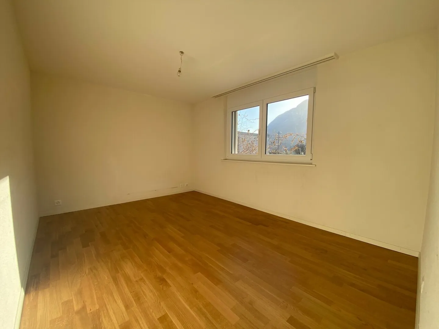 Appartamento di 2 stanze al 4° piano - Foto 4 di 6