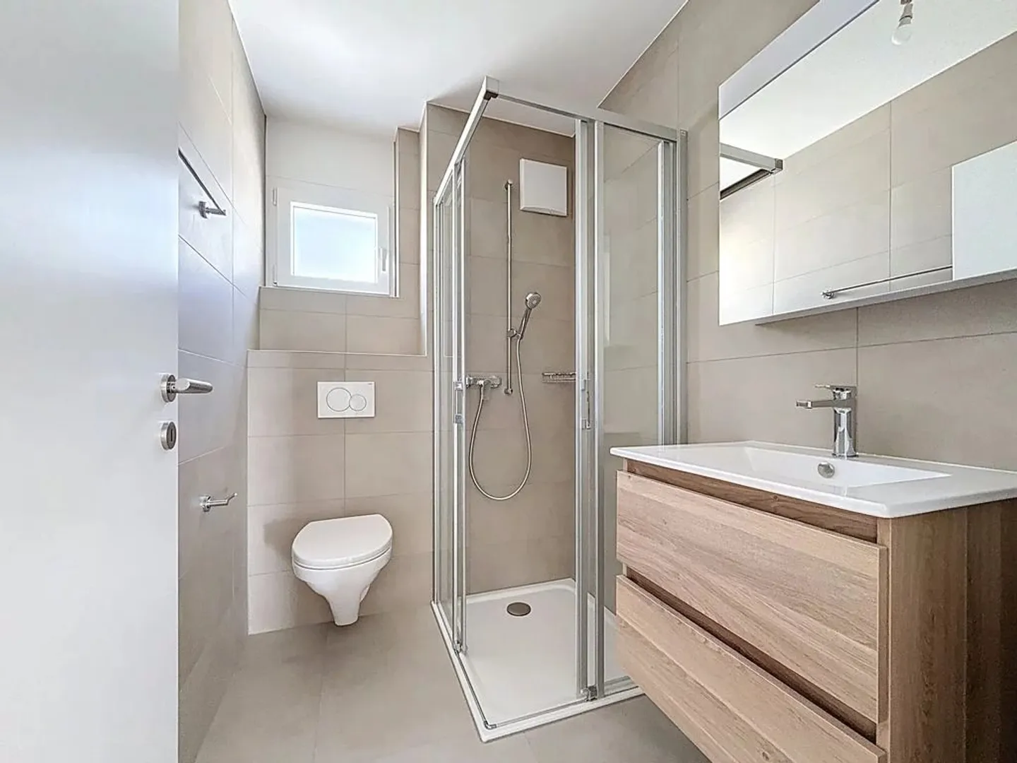 Appartamento 3.5 camere affascinante - Foto 3 di 8