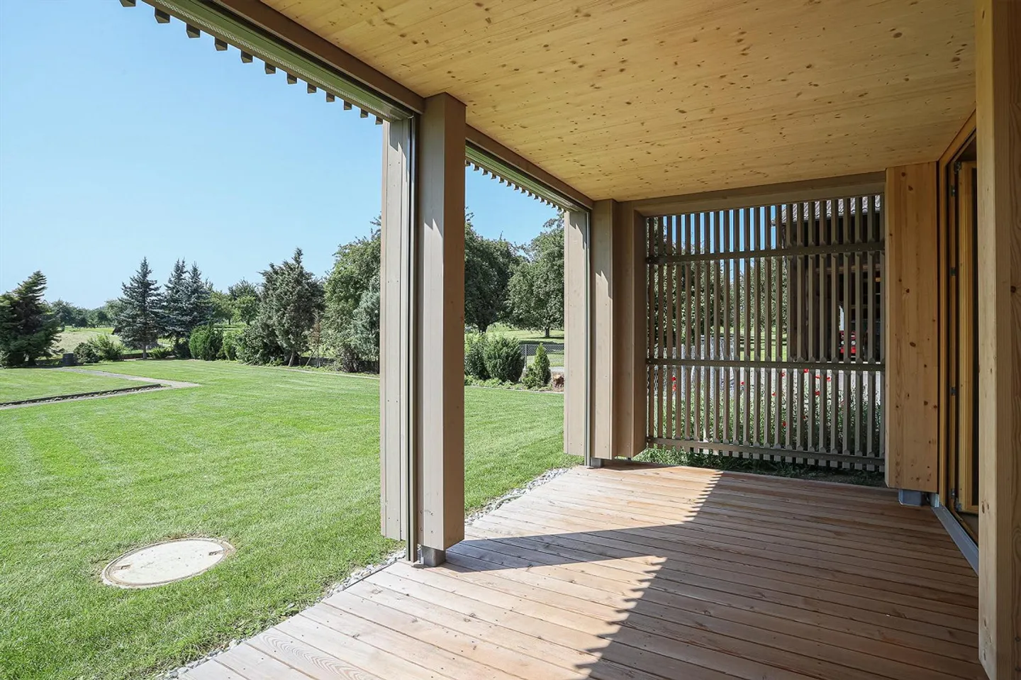 Vivere moderno in armonia con la natura - Foto 9 di 10