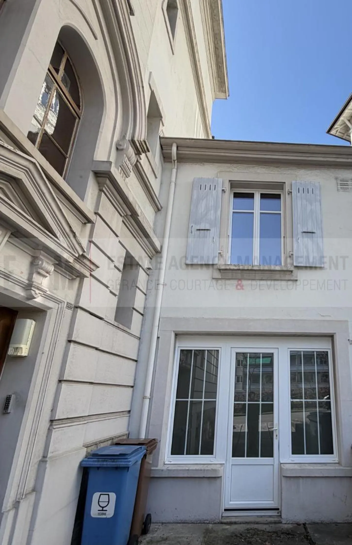 Charming Commercial Space - Photo 1 of 5