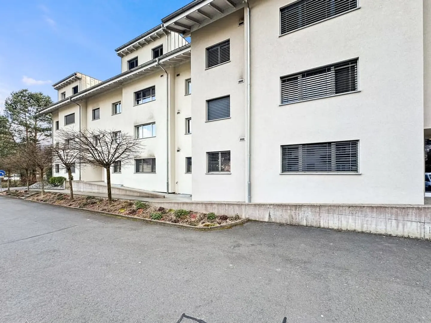 Superb opportunity! Fully renovated 4.5-room apartment in 2025 - Photo 12 of 12