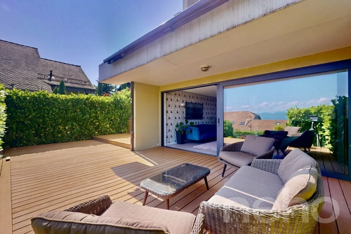 Incantevole casa a schiera con giardino tra vigne e lago - Foto 5 di 12