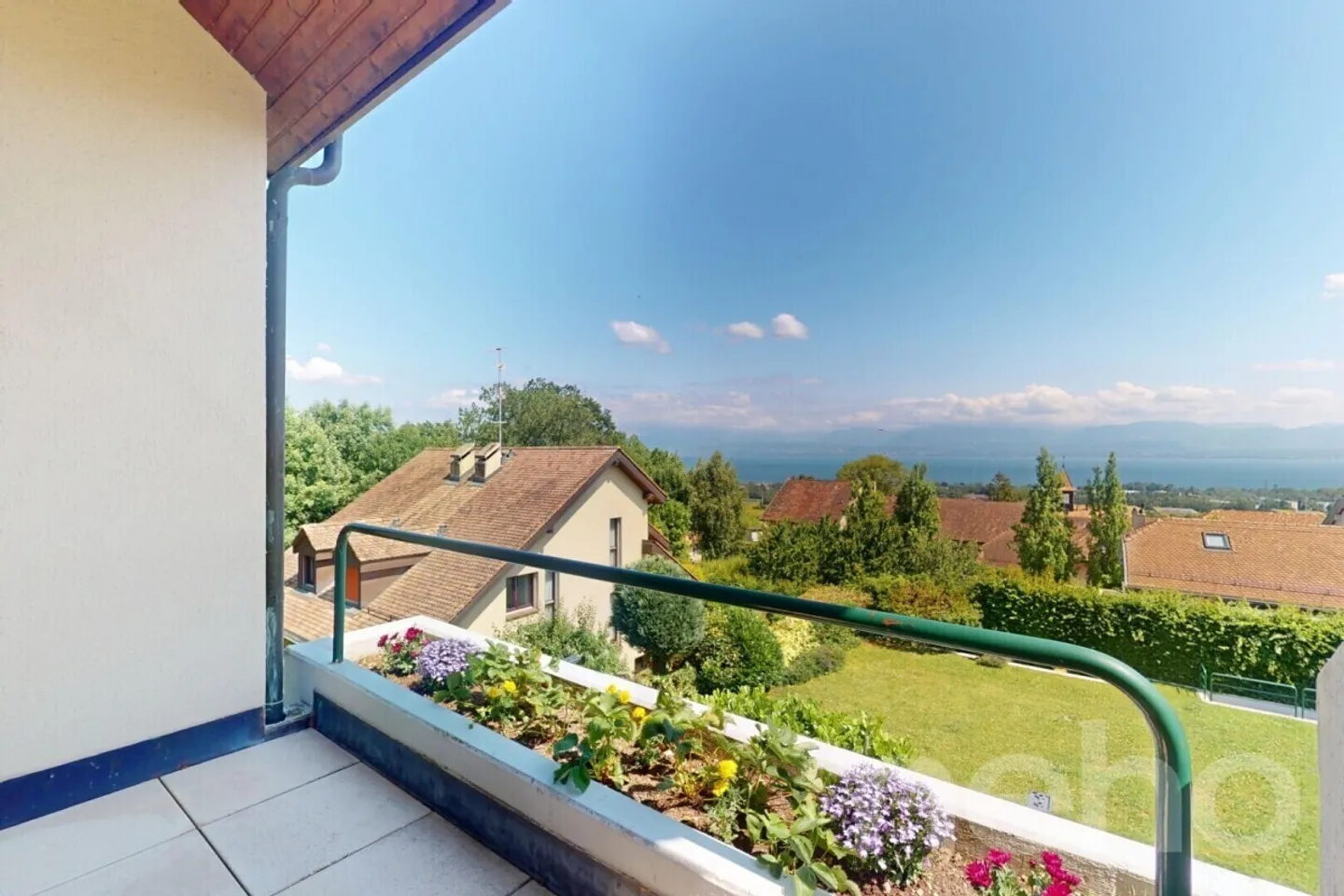 Incantevole casa a schiera con giardino tra vigne e lago - Foto 7 di 12