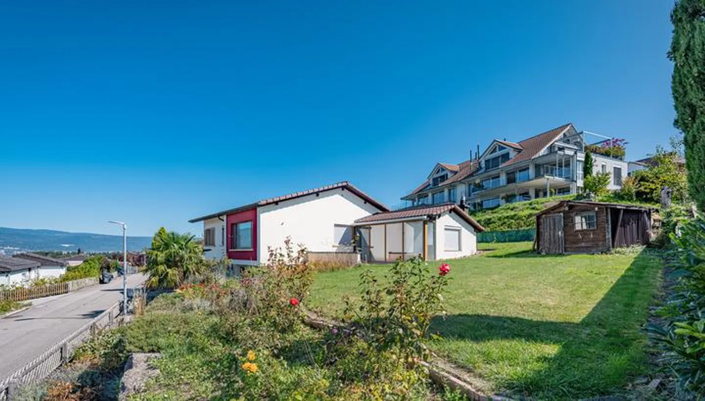 Charming Lake View House at Lake Biel - Photo 1 of 8