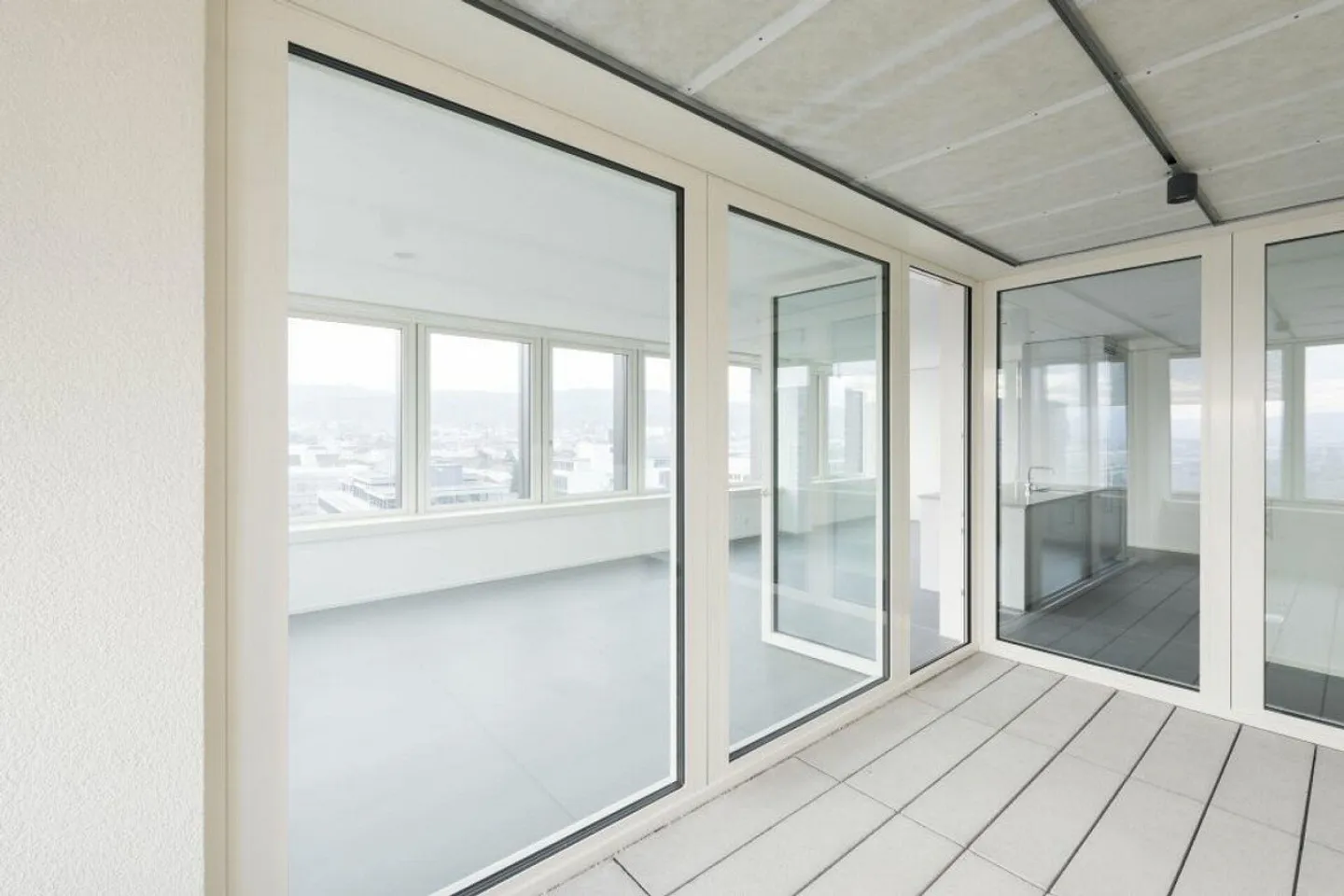 Moderne Wohnung in Zürich-Altstetten - Foto 2 von 6