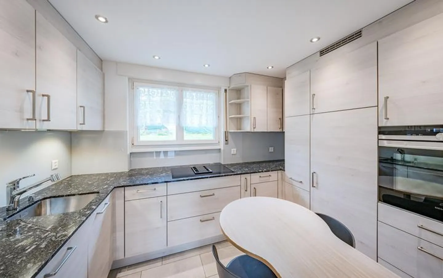 Charming Lake View House at Lake Biel - Photo 6 of 8