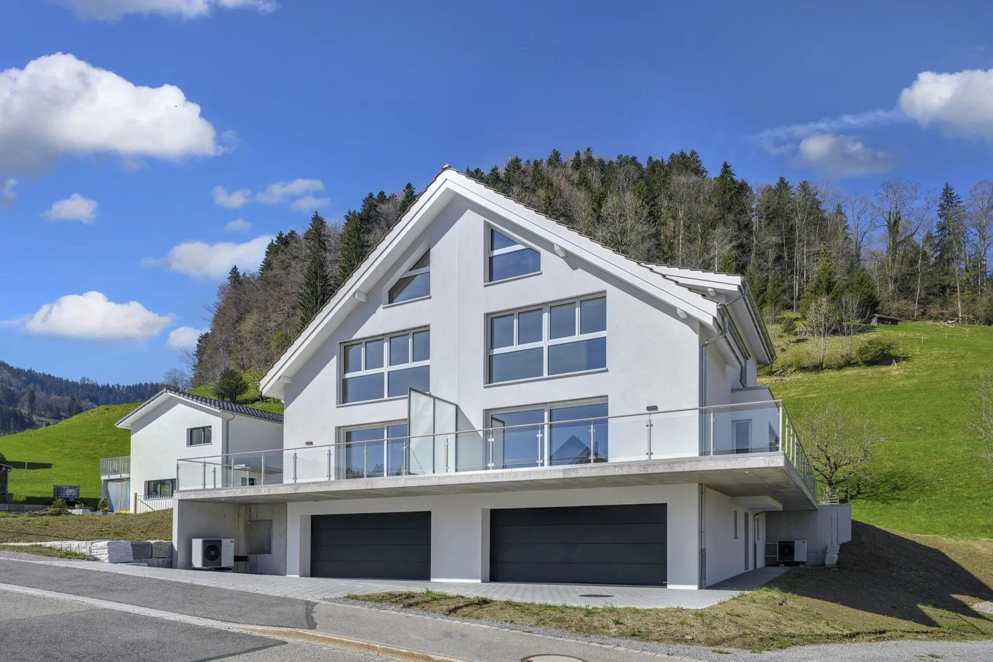 Moderne Doppelhaushälfte mit Sicht - Foto 1 von 20